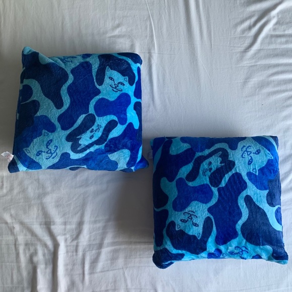 Ripndip Other - RIPNDIP pillow set